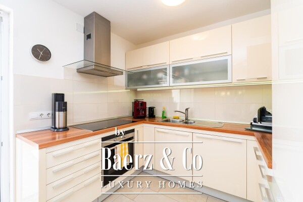 photo 10 Slano – Elevated House with Garage and Scenic Views