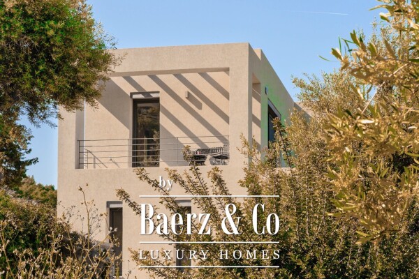 photo 3 1901861 - Villa For sale, Lefkada, 237 sq.m., €1.850.000