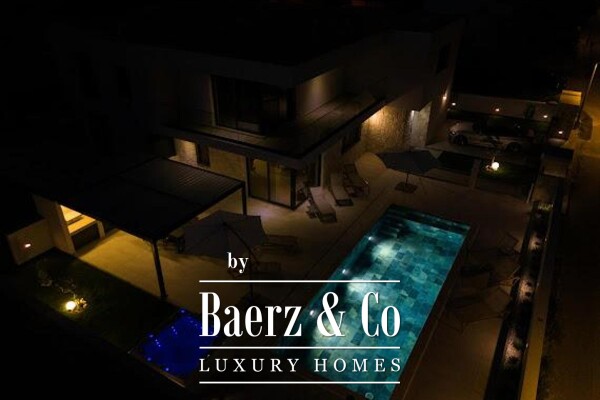 photo 9 Pag, Mandre, modern house with swimming pool in a beautiful location