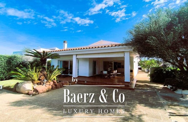 photo 4 CHARMING VILLA WITH TOURIST LICENSE AND AN EXCEPTIONAL LOCATION VERY CLOSE TO CIUTADELLA DE MENORCA