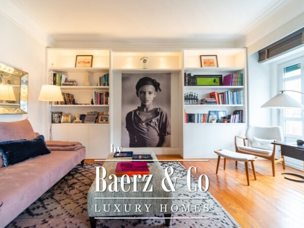 photo 2 4 +3 bedroom flat with cachet in the Rato area