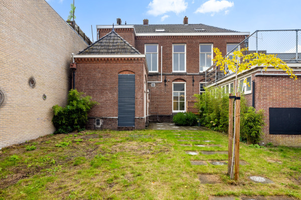 photo 19 Midstraat 24