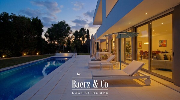 photo 3 Modern, bright villa 5 bedrooms St.Ponsa Mallorca