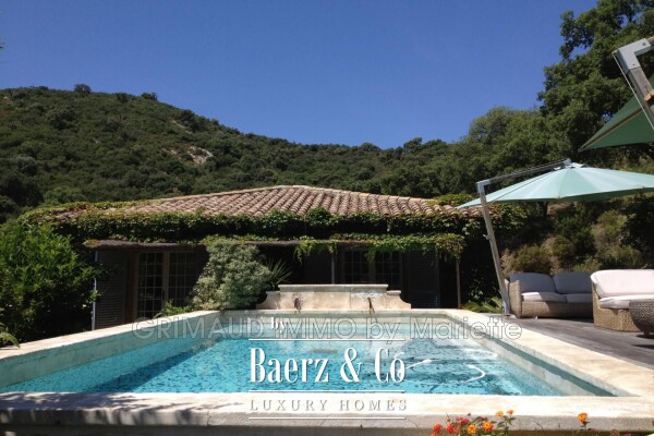 photo 2 Grimaud, France