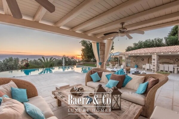 photo 23 Luxurious Villa in Ververonda, Porto Heli