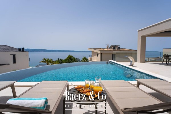 photo 7 Split-Podstrana, luxury villa with garage, swimming pool and panoramic sea view
