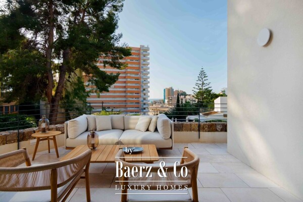 photo 10 Apartment in Cala Major with sea views and a pool