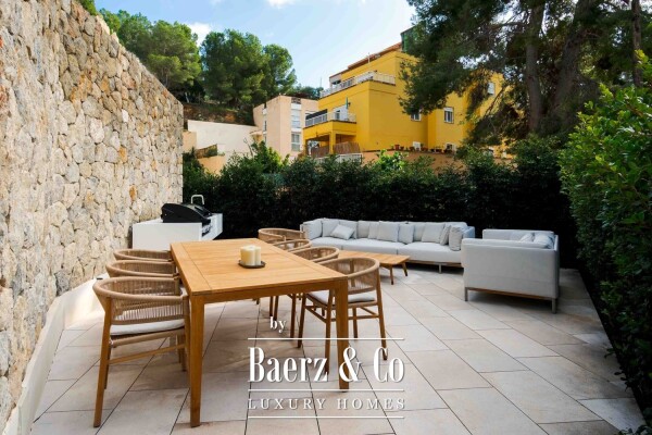 photo 27 Apartment in Cala Major with sea views and a pool