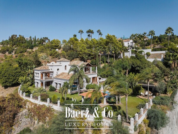 photo 40 Villa - El Madroñal - Benahavis - Ref: 8687