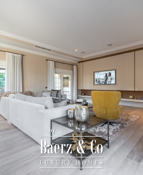 photo 12 Villa - Nueva Andalucia - Marbella - Ref: 8689