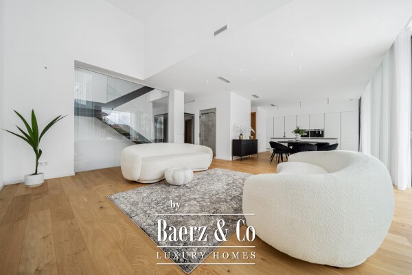 photo 3 Villa - Marbella East - Ref: 8693