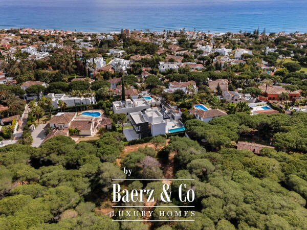 photo 37 Villa - Marbella East - Ref: 8693