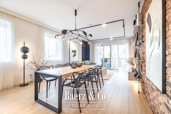 photo 1 Zagreb, Heinzelova VMD, luxury four-bedroom apartment 141 m² garage and parking space