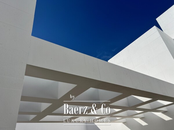 photo 2 Beautiful luxury home in Sotogrande, Sotogrande Alto - Hacienda de Valderrama