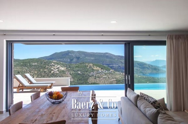 photo 2 2273663 - Detached house For sale, Lefkada, 272 sq.m., €1.570.000