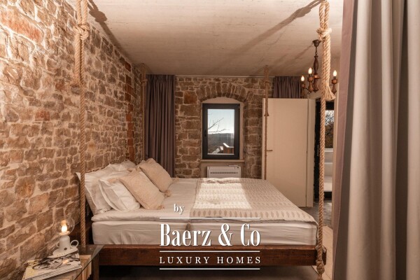 photo 10 Brač, Pučišća, unique stone villa