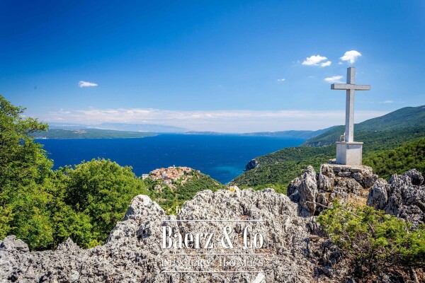 photo 14 Cres, Beli, investment opportunity on the Island of Cres, guesthouse with 12 Rooms and restaurant