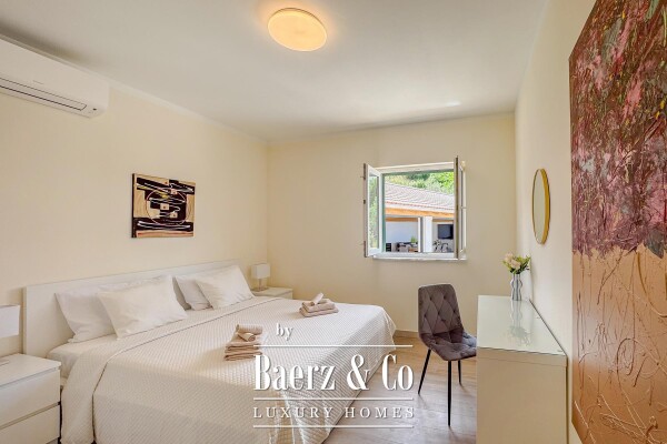 photo 17 Omiš, Krilo Jesenice, house with swimming pool and summer kitchen