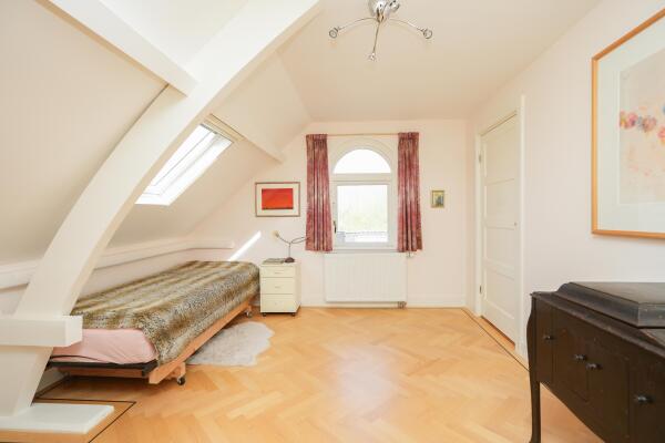 photo 25 Hezelstraat 17