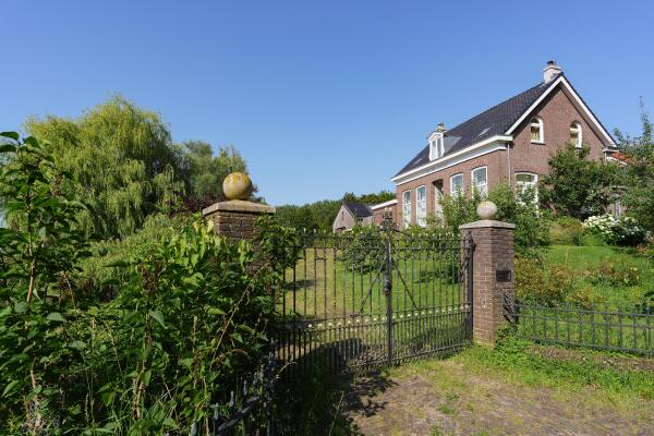 photo 54 Hezelstraat 17