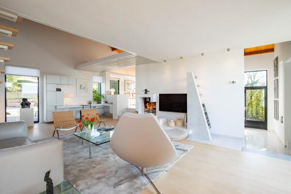 photo 6 Bouwensstraat 25