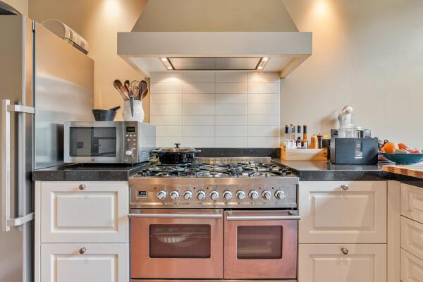 photo 9 Velazquezstraat 12