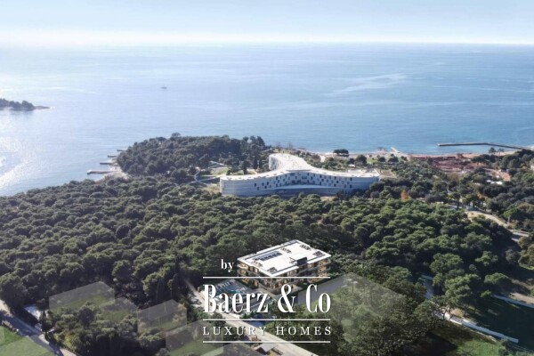 photo 2 Rovinj, luxury apartment with a terrace in an exclusive location 150 m from the sea and beaches