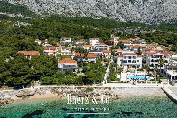 photo 2 Orebić, Pelješac peninsula, premium location by the sea, detached houses