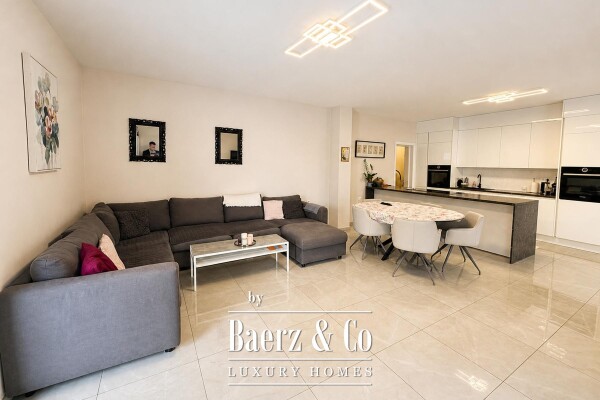 photo 9 Zadar, Rtina, house with swimming pool and three residential units, 200 m from the sea