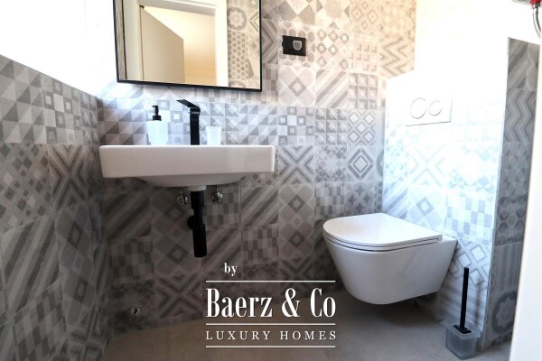 photo 9 Istria, Poreč - Fully Renovated Old Town House with 3 Studio Apartments and Sea View
