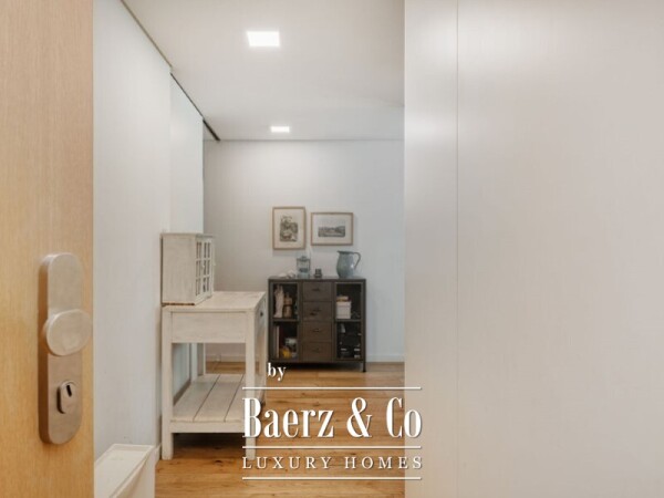 photo 13 Modern Two Bedroom Apartment with Elevator, Garage and Storage Room in Estrela, Lisbon
