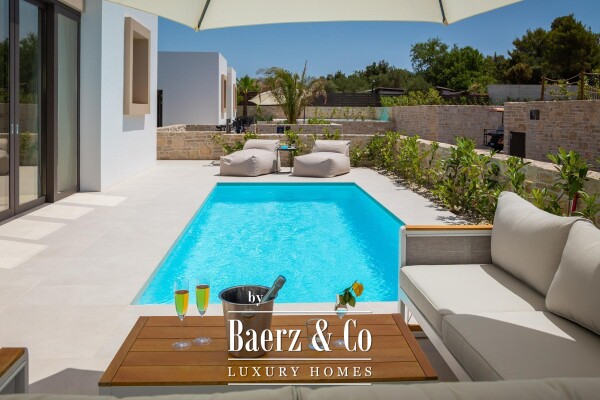 photo 2 Tkon, Palms resort, luxury villa with pool and sea view