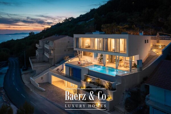 photo 23 Omiš, modern villa with swimming pool and panoramic sea view