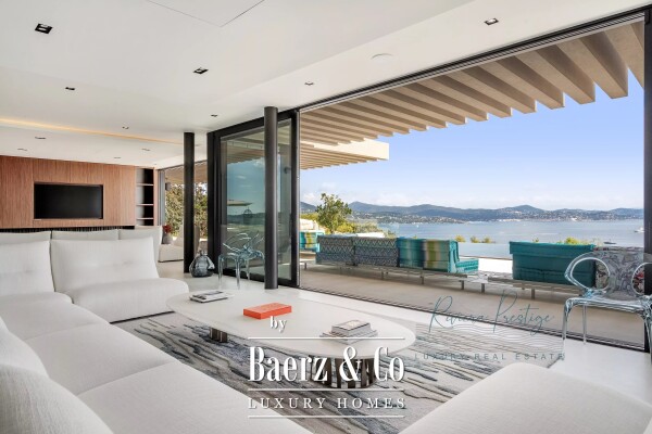 photo 5 Contemporary Villa with Panoramic Views over the Gulf of Saint-Tropez – Gassin