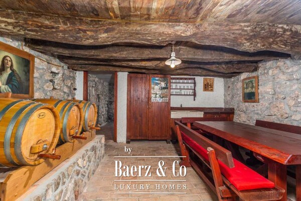 photo 14 Krk, Dobrinj, Rustic Villa with a 60 m² heated pool, jacuzzi, sauna, and fitness