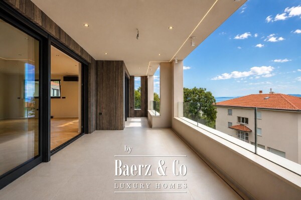 photo 1 Kostrena, Rožići, exclusive 200 m² penthouse with panoramic sea views