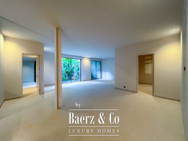 photo 18 Exclusive contemporary villa with breathtaking views