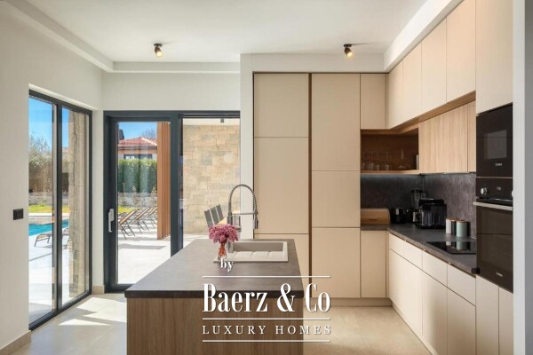 photo 11 Istria, Poreč, exclusive modern villa with a private pool near the sea