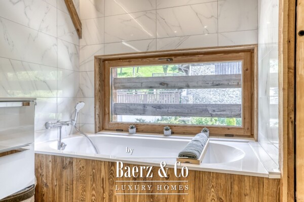 photo 10 Exceptional renovated farmhouse - 5 bedrooms - Protected area
