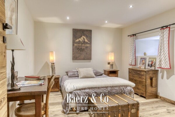 photo 12 Exceptional renovated farmhouse - 5 bedrooms - Protected area