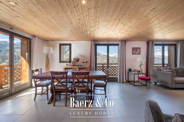 photo 5 Chalet - 4 bedrooms - overlooking the village