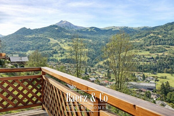 photo 10 Chalet - 4 bedrooms - overlooking the village