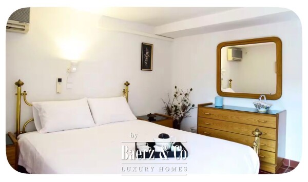 photo 19 Anavyssos | Sea-View Villa with 200 m² Pool on 4,000 m²